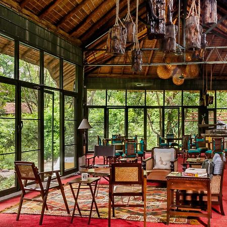 Отель Jim'S Jungle Retreat Рамнагар Экстерьер фото
